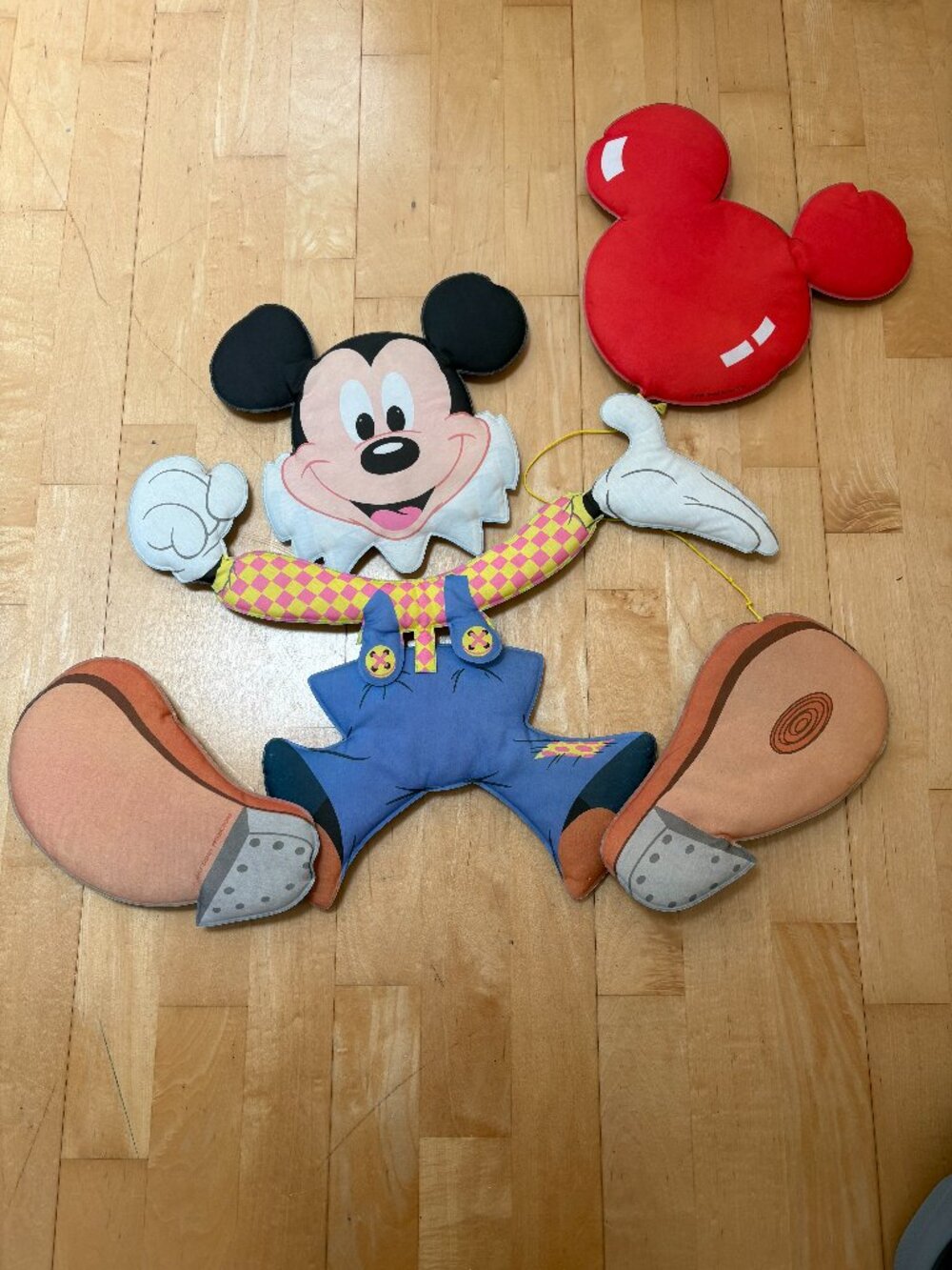 Large vintage stuffed cloth Disney Mickey wall hanging nursery decoration 90s